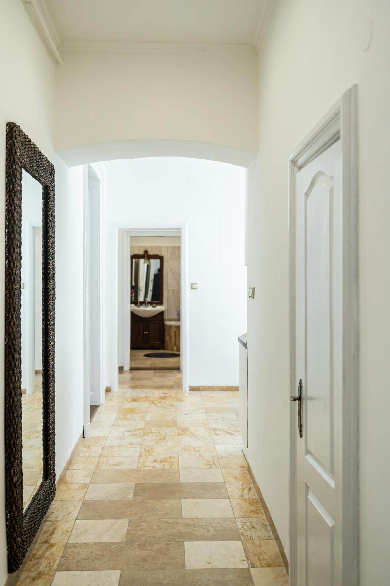 Real Apartments Andrassy Budapest Extérieur photo