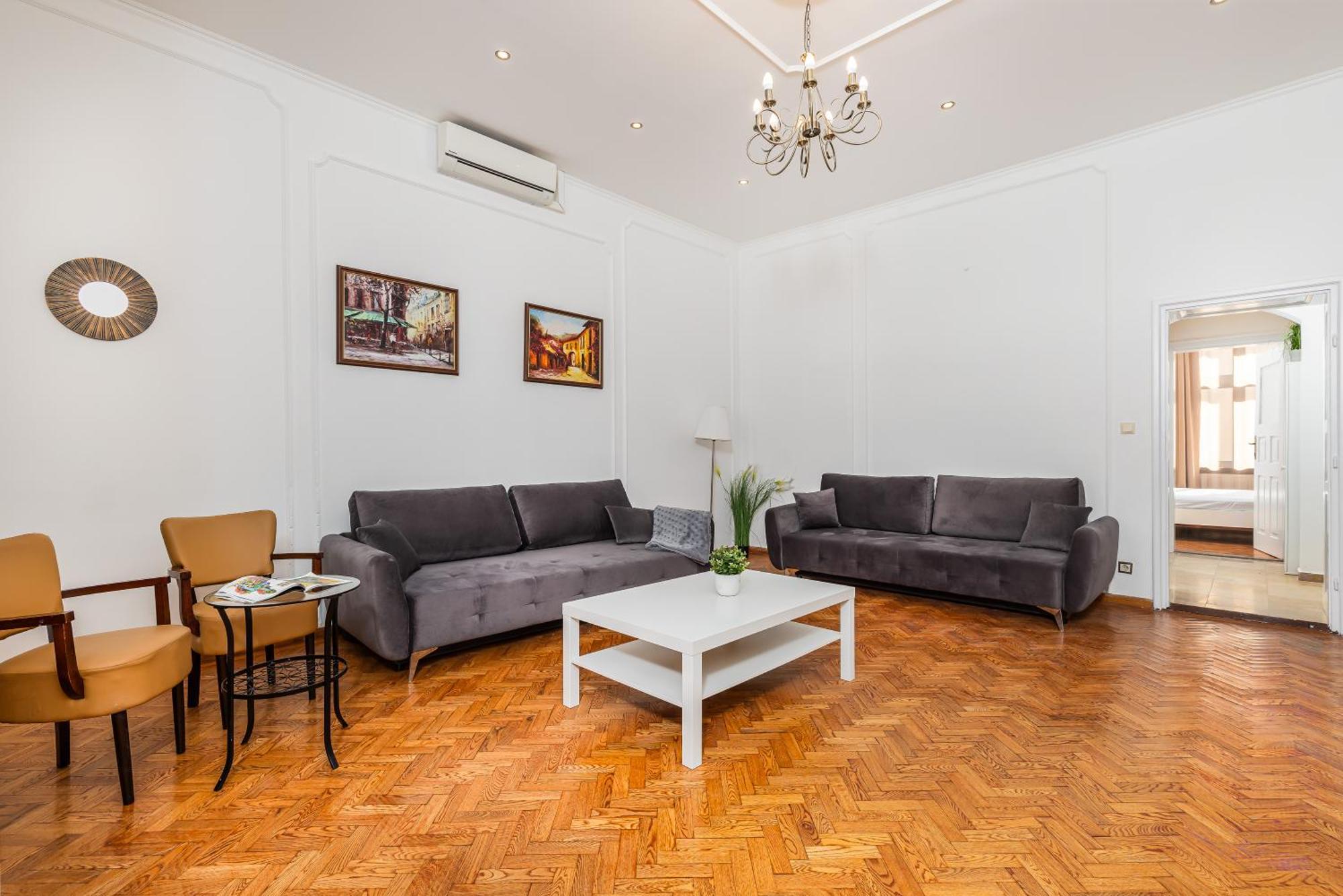 Real Apartments Andrassy Budapest Extérieur photo